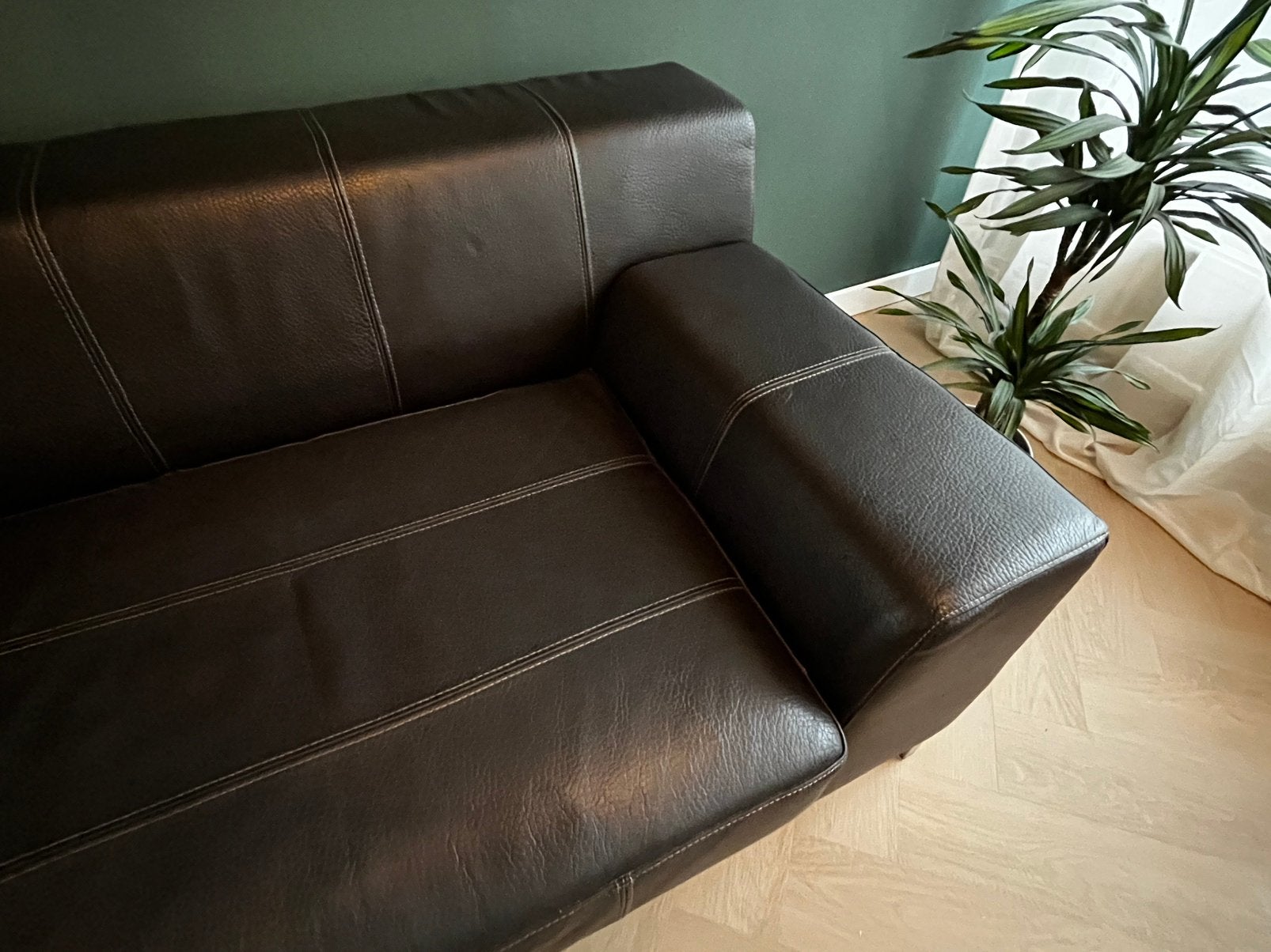 Foto 3 van Vintage IKEA Kramfors 2-zitsbank | Donkerbruin leer
