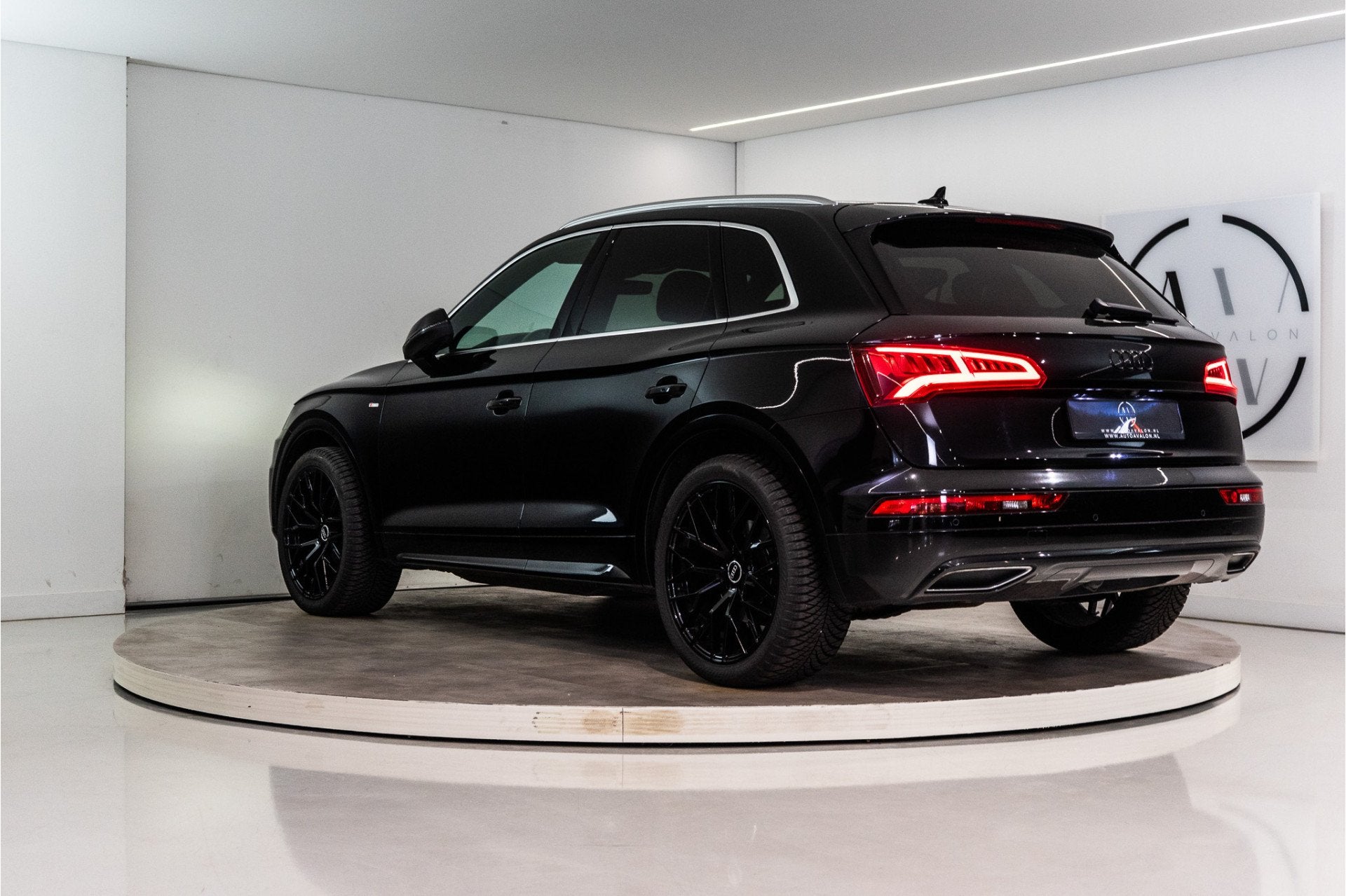 Audi Q5 2.0 TFSI Quattro S-Line 252PK | B&O | HUD | Luchtver, Auto's, Automaat, Gebruikt, 4 cilinders, Zwart