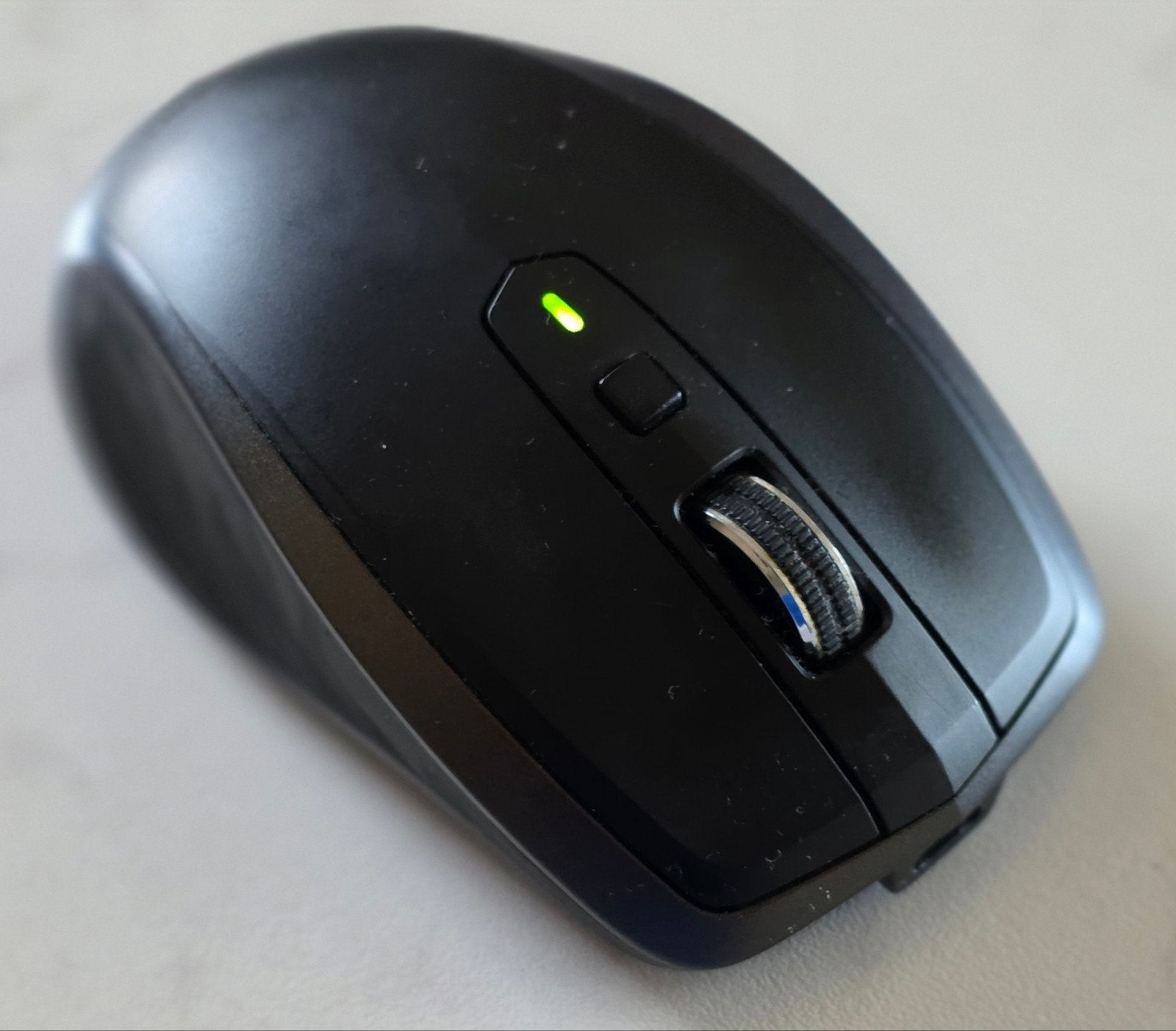 Logitech MX Anywhere 2 Draadloze Muis met USB-ontvanger, Computers en Software, Muizen, Rechtshandig, Muis, Gebruikt, Ergonomisch