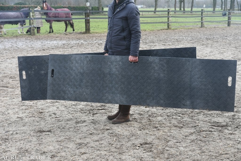 Handzame kunststof rijplaat 240x60x2cm, Niet opgegeven, -, Niet opgegeven