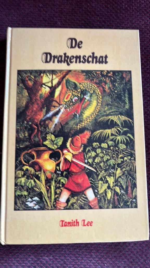 De Drakenschat - Tanith Lee (Hardcover), Ophalen of Verzenden, Gelezen