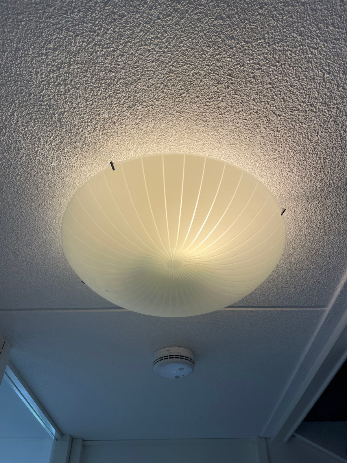 2x Vintage Calypso Plafondlamp IKEA, Huis en Inrichting, Lampen | Plafondlampen, Ophalen, Kunststof, Gebruikt, Vintage