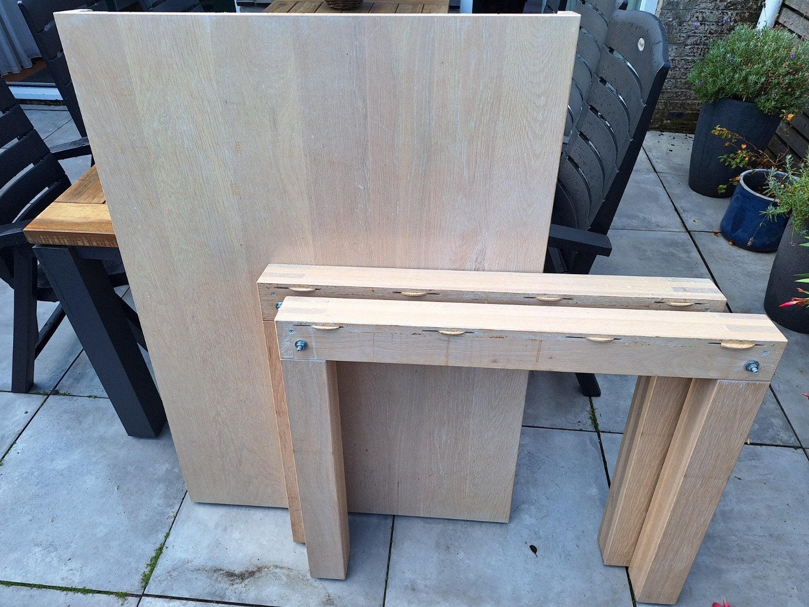 Stevige eettafel 132x88 cm - Makkelijk in elkaar te zetten, Huis en Inrichting, Tafels | Eettafels, Ophalen, Gebruikt, 50 tot 100 cm