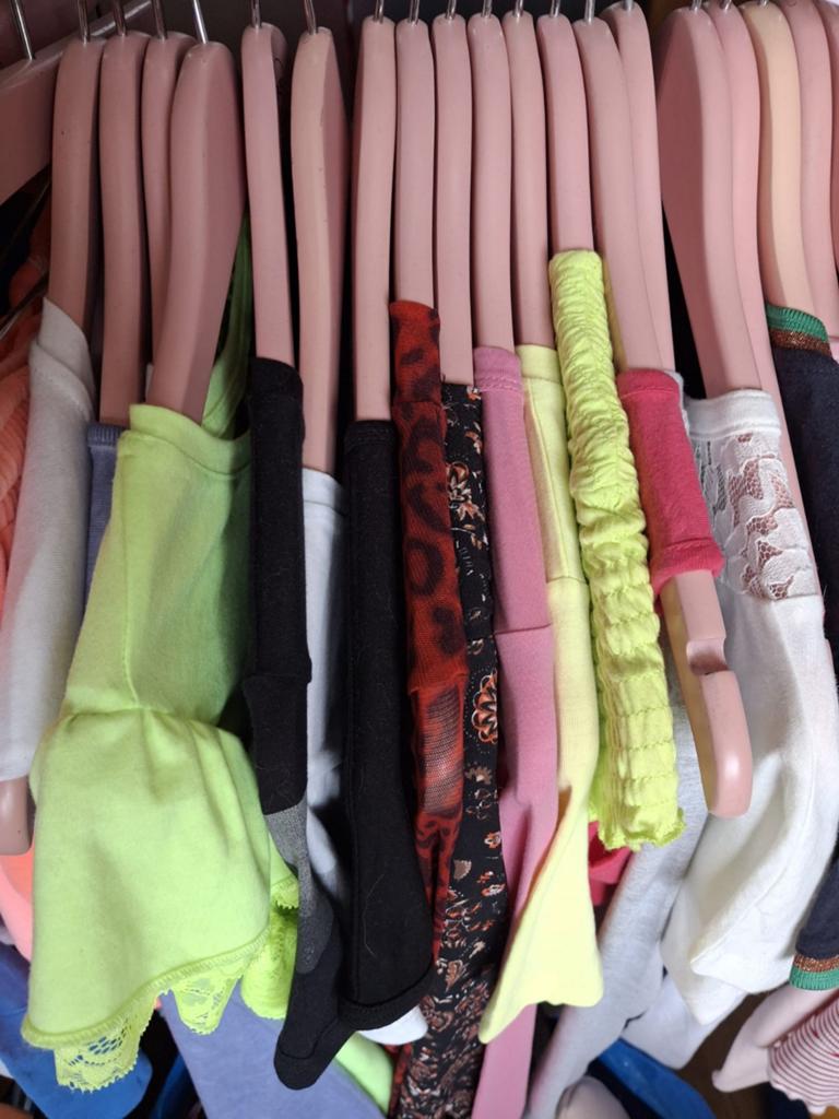 Partij NIEUWE merk kinderkleding - 50 stuks, diverse maten, Ophalen of Verzenden, Nieuw, Overige maten