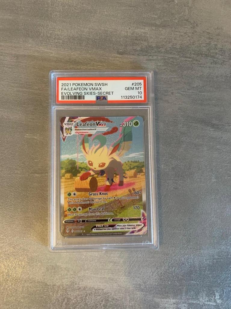 Leafeon VMAX Secret Rare PSA 10 GEM MT Pokémon Kaart, Ophalen of Verzenden, Nieuw, Losse kaart