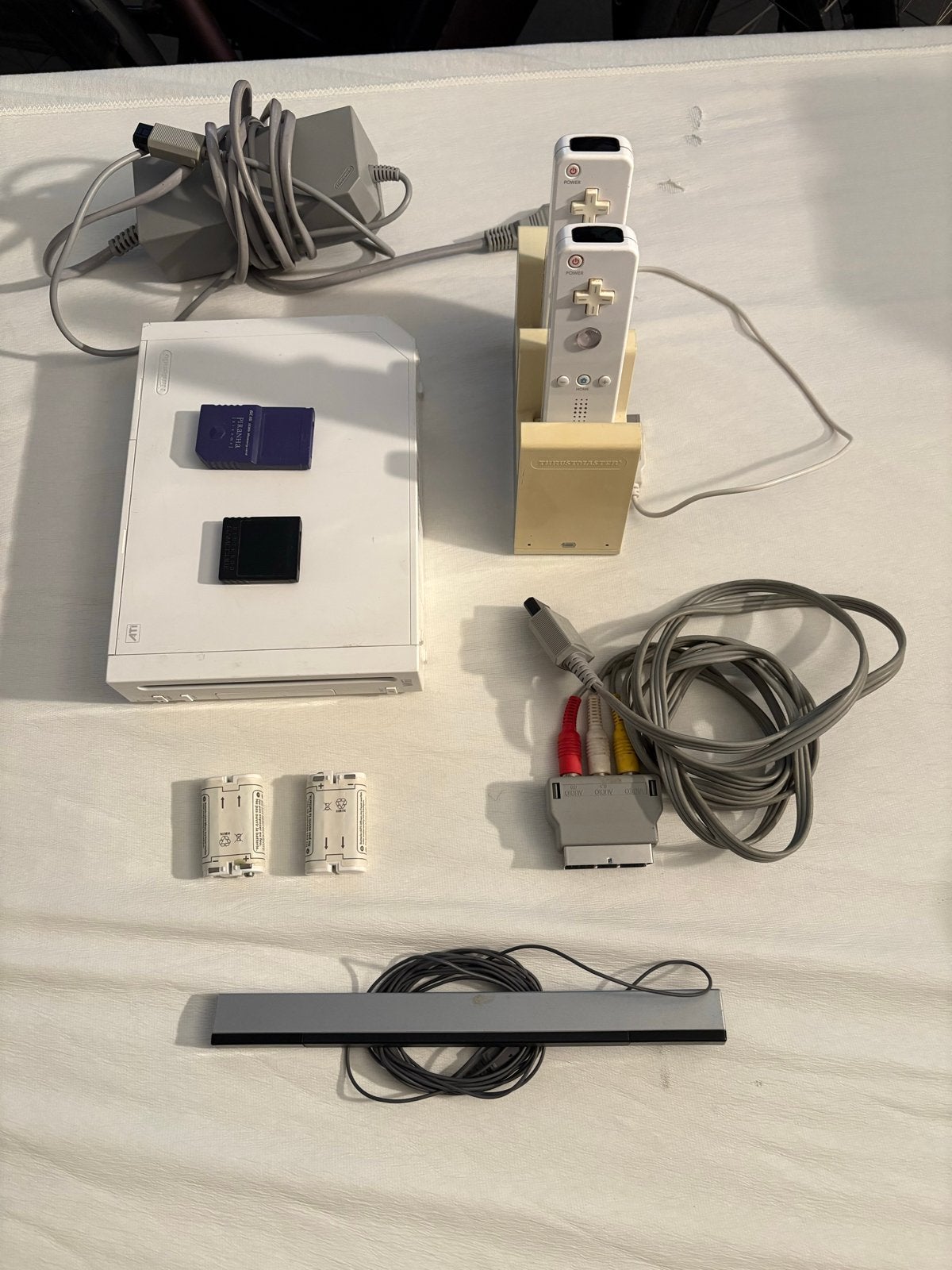 Nintendo Wii Console met 2 controllers en accessoires, Ophalen, Gebruikt, Met 2 controllers