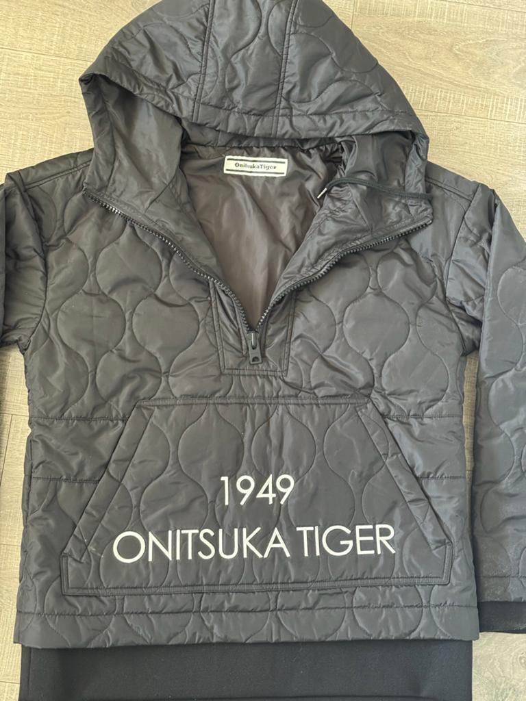 Onitsuka Tiger Puffer Jacket - As good as new (2024), Ophalen, Zo goed als nieuw, Maat 56/58 (XL), Zwart