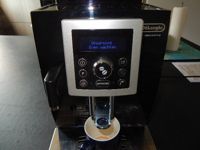 Foto 17 van De'Longhi Cappuccino Koffiemachine ECAM23.46X -