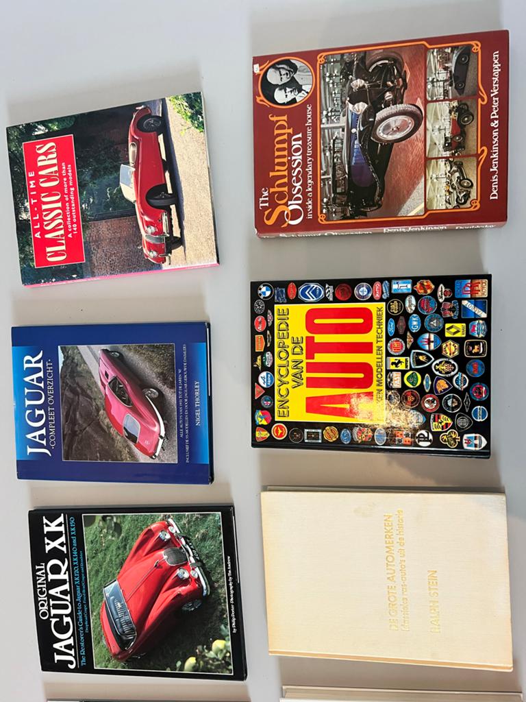 Oldtimer boeken 12 stuks o.a. van Jaguar, Schlumpf Obsession, Ophalen of Verzenden, Overige merken