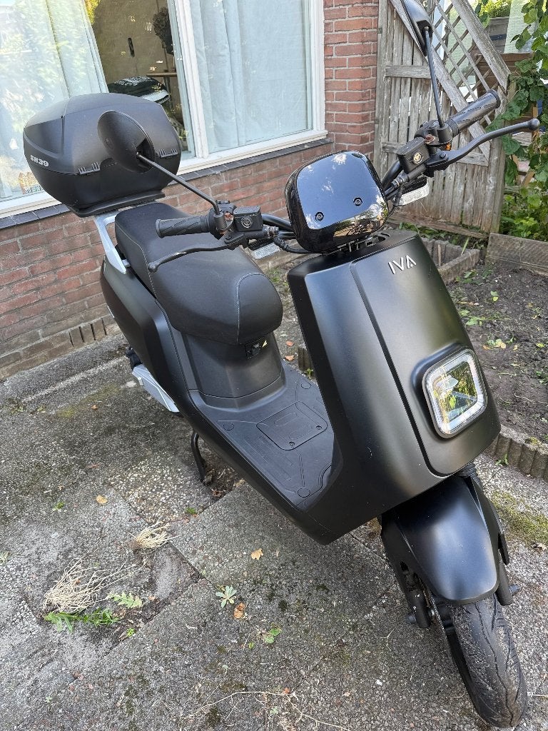 electric mopet like new, Ophalen, Maximaal 45 km/u, Elektrisch, Iva ego s5