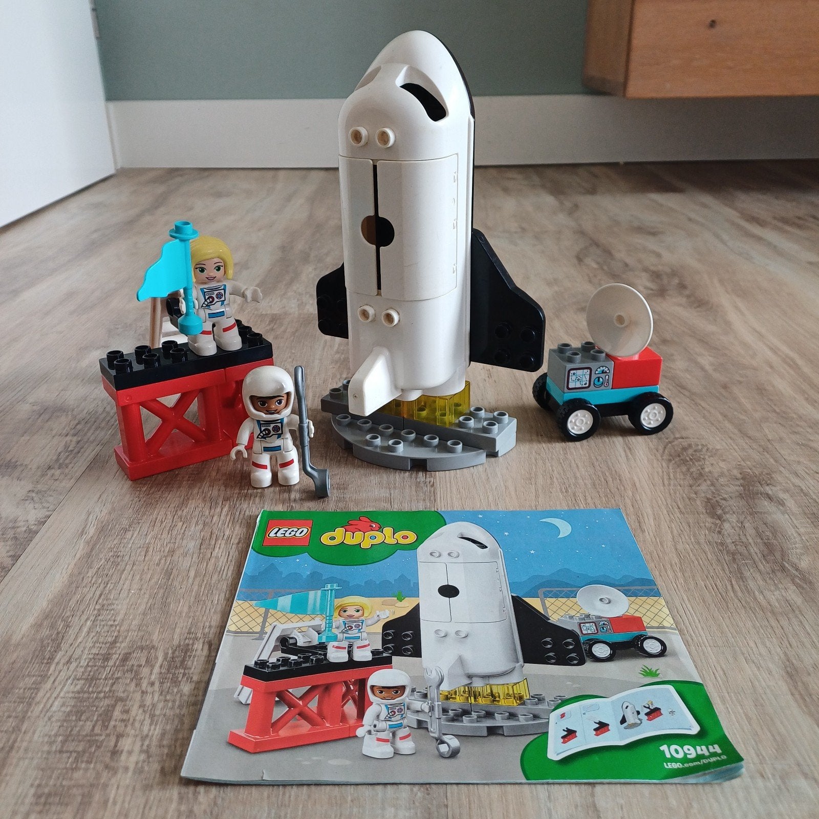 LEGO Duplo Ruimte Raket en Astronauten (10944), Ophalen of Verzenden, Gebruikt