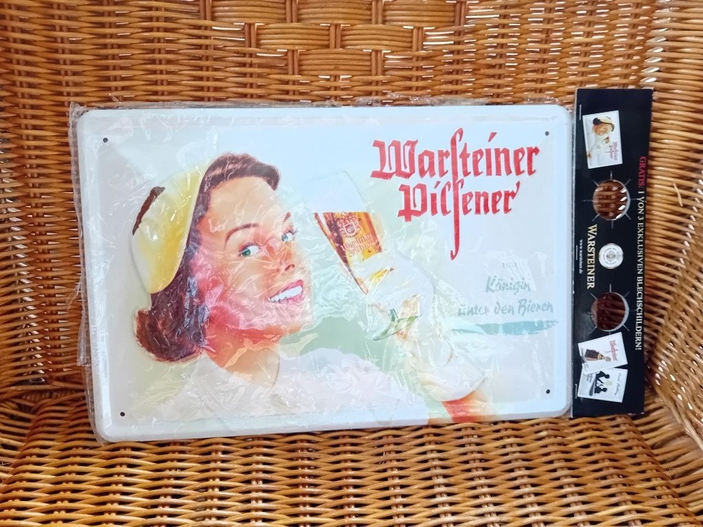 Warsteiner Pilsener blikken plaat 20x30cm Eine Königin ünter, Ophalen of Verzenden, Nieuw, Reclamebord, Plaat of Schild, Overige merken