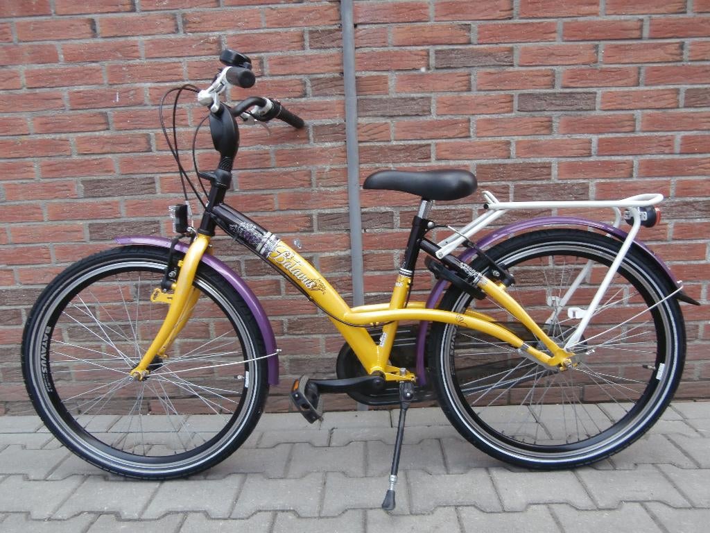 Nette Batavus Gabana meisjesfiets 24 inch. 3 versnellingen, Fietsen en Brommers, Ophalen, Terugtraprem, Versnellingen, Batavus