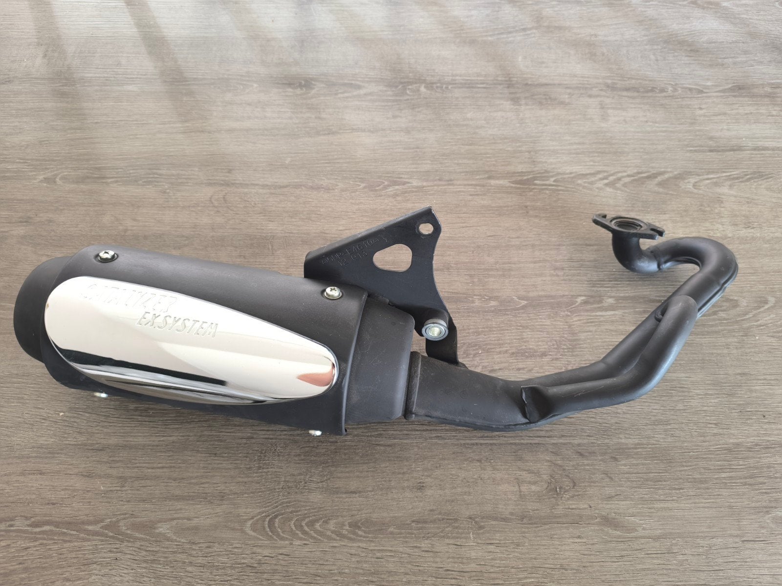 NIEUWSTAAT Yamaha Aerox Uitlaat 1e Type, Ophalen of Verzenden, Zo goed als nieuw, Uitlaat, Yamaha