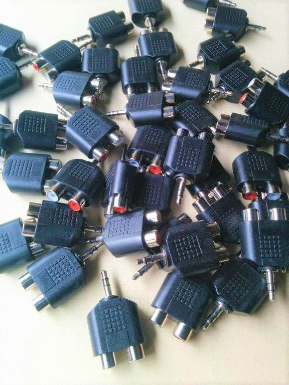 50 stuks Tulp - Jack 3.5 mm adapter Jack 3,5mm- 2x RCA, Ophalen of Verzenden, Zo goed als nieuw, Minder dan 2 meter, Overige kabels