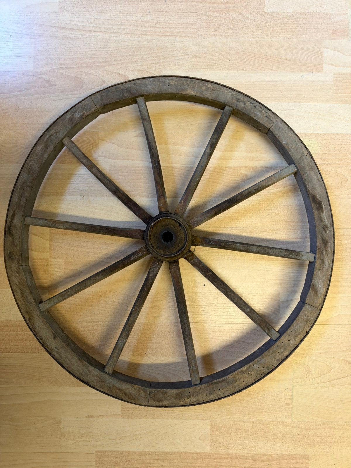 Karrewiel 2 stuks authentiek antiek, Ophalen