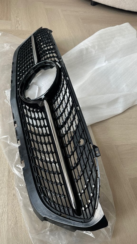 Mercedes-Benz A-klasse grille, Ophalen, Voor, Mercedes-Benz, Nieuw