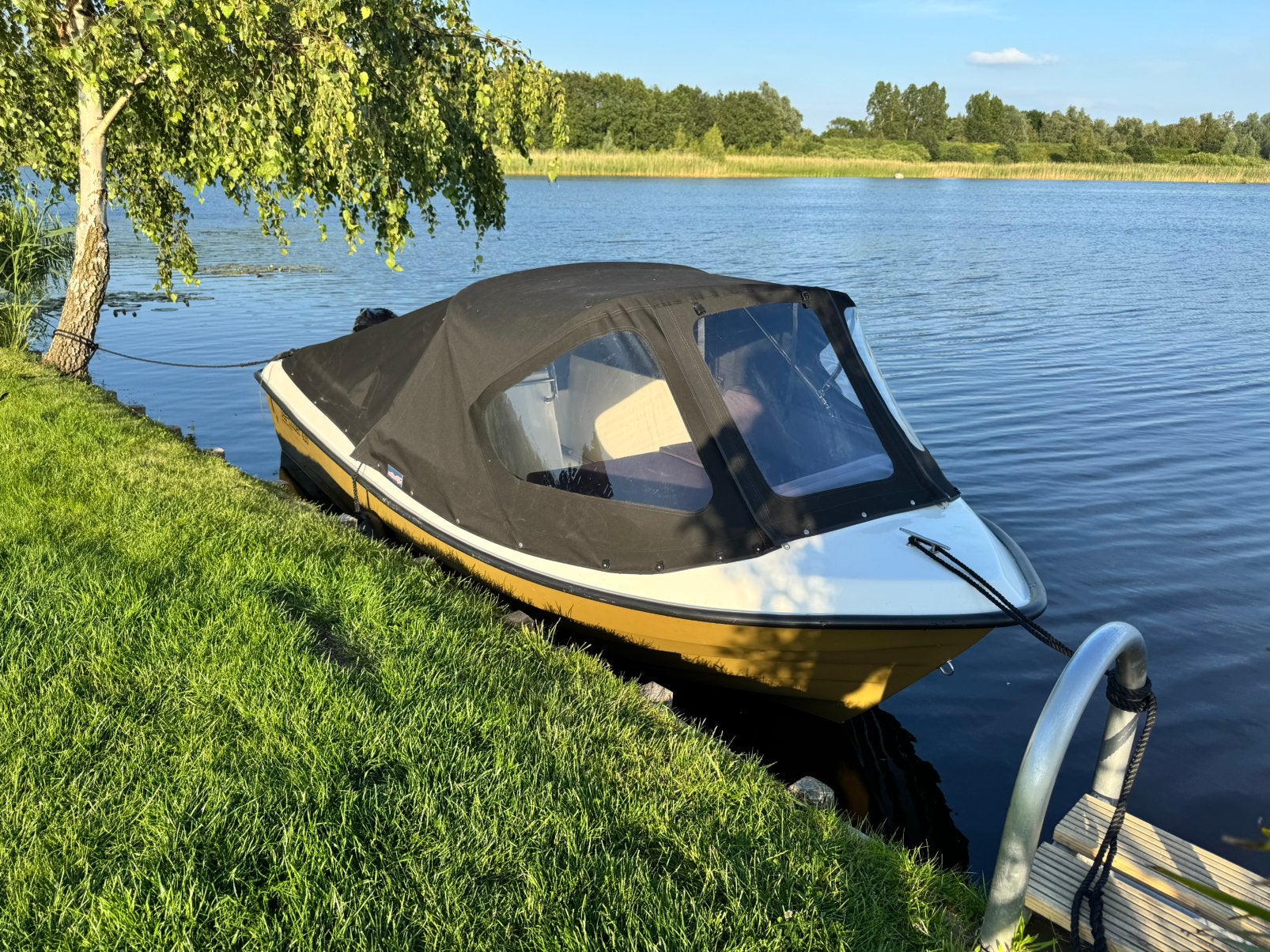 Prachtige Seafinder 435 sloep, 9.8 Tohatsu, trailer, etc., Consoleboot, 4 m, Zo goed als nieuw, 2 m