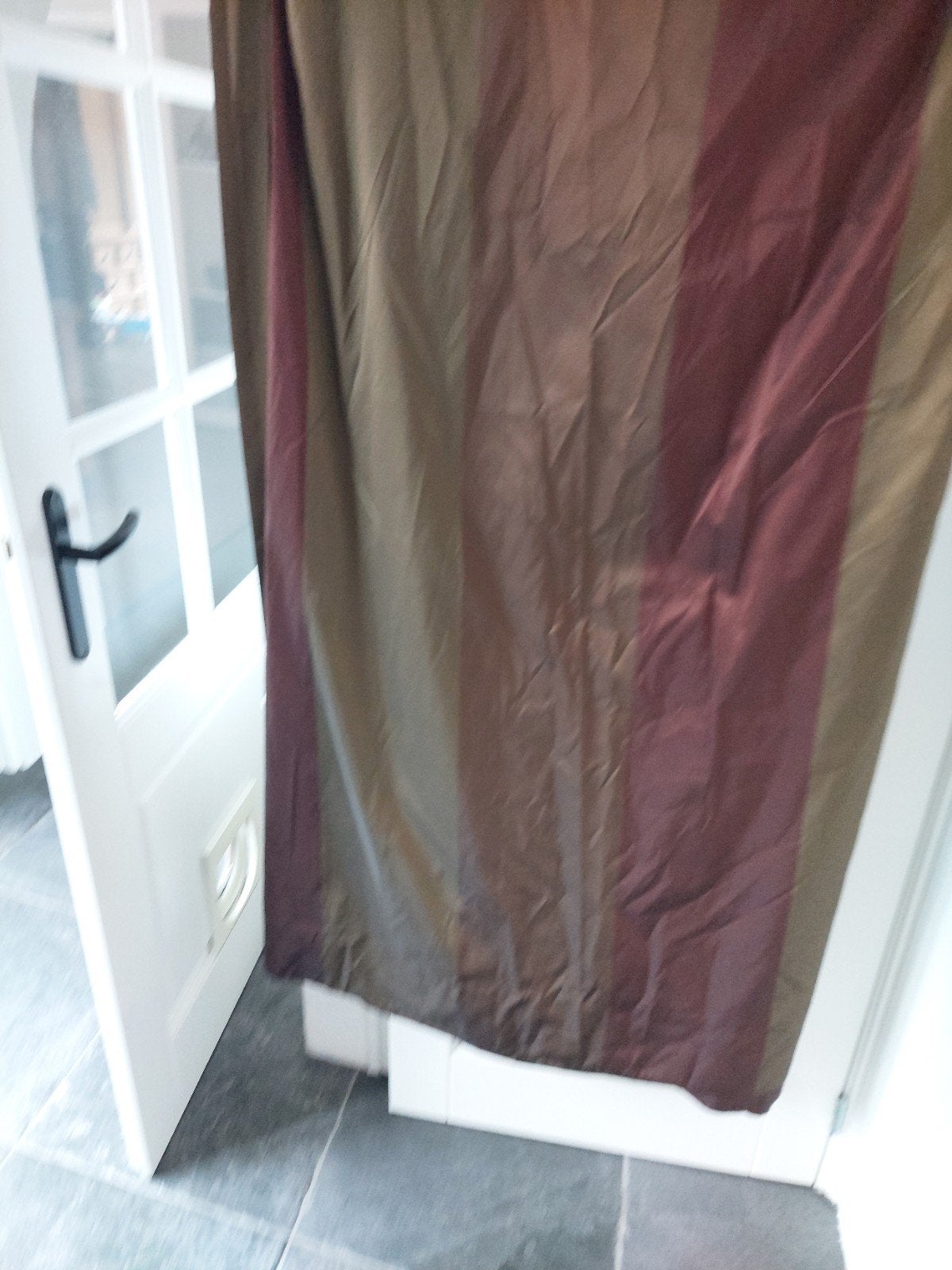 2 Nieuwe overgordijnen in mooie kleuren, Huis en Inrichting, Overgordijn, 225 cm, Nieuw, Ophalen of Verzenden