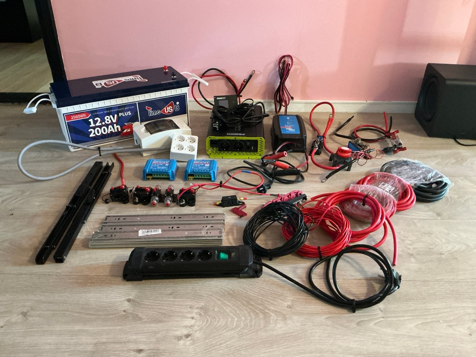 Complete 12V Camper/Boot Lithium Accu Systeem, Ophalen, Zo goed als nieuw, Omvormer