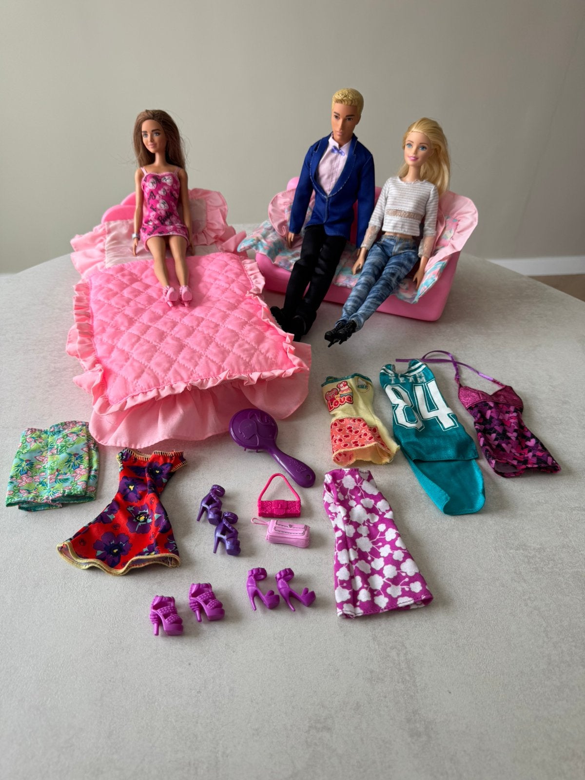 Barbie poppen kleding meubels accessoires lees omschrijving!, Ophalen of Verzenden, Gebruikt, Barbie