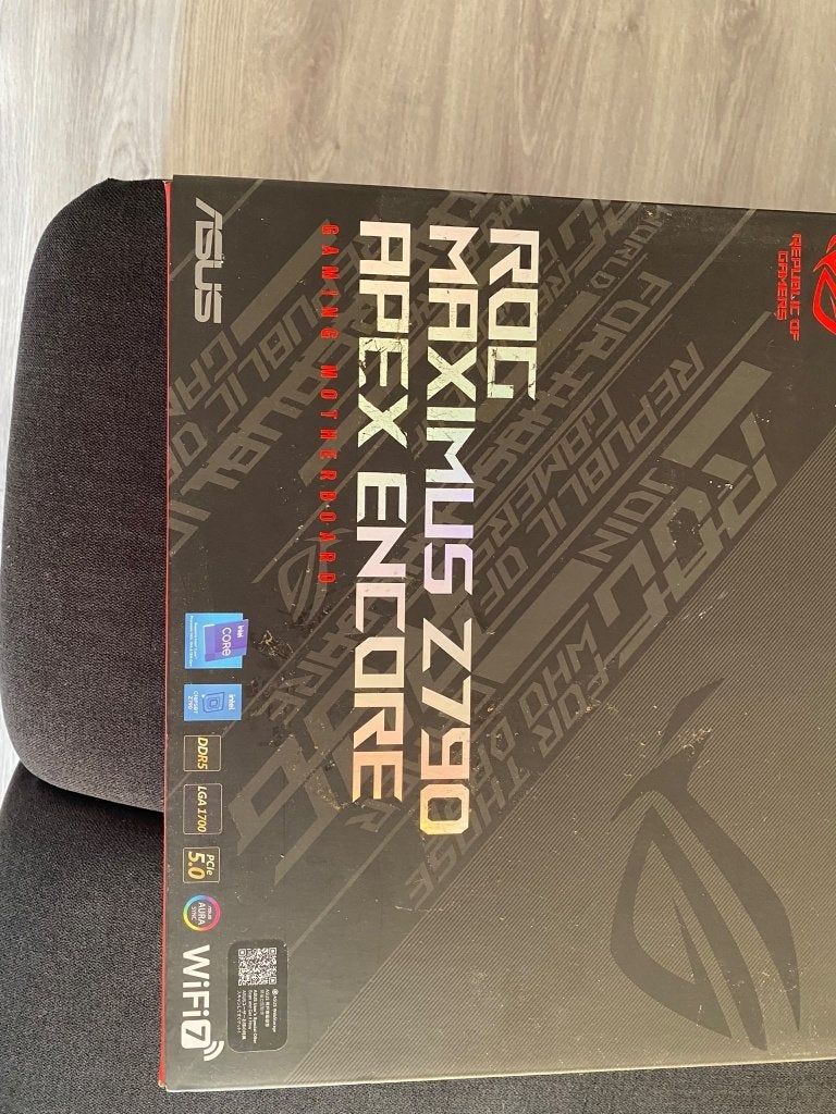 ASUS ROG Maximus Z790 Apex Encore, Computers en Software, Ophalen, Zo goed als nieuw, ATX, DDR5