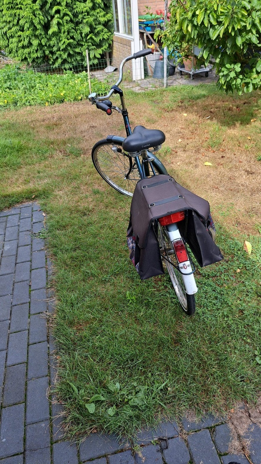 Damesfiets met fietstassen van het merk UNION, Ophalen, Zo goed als nieuw, Overige merken