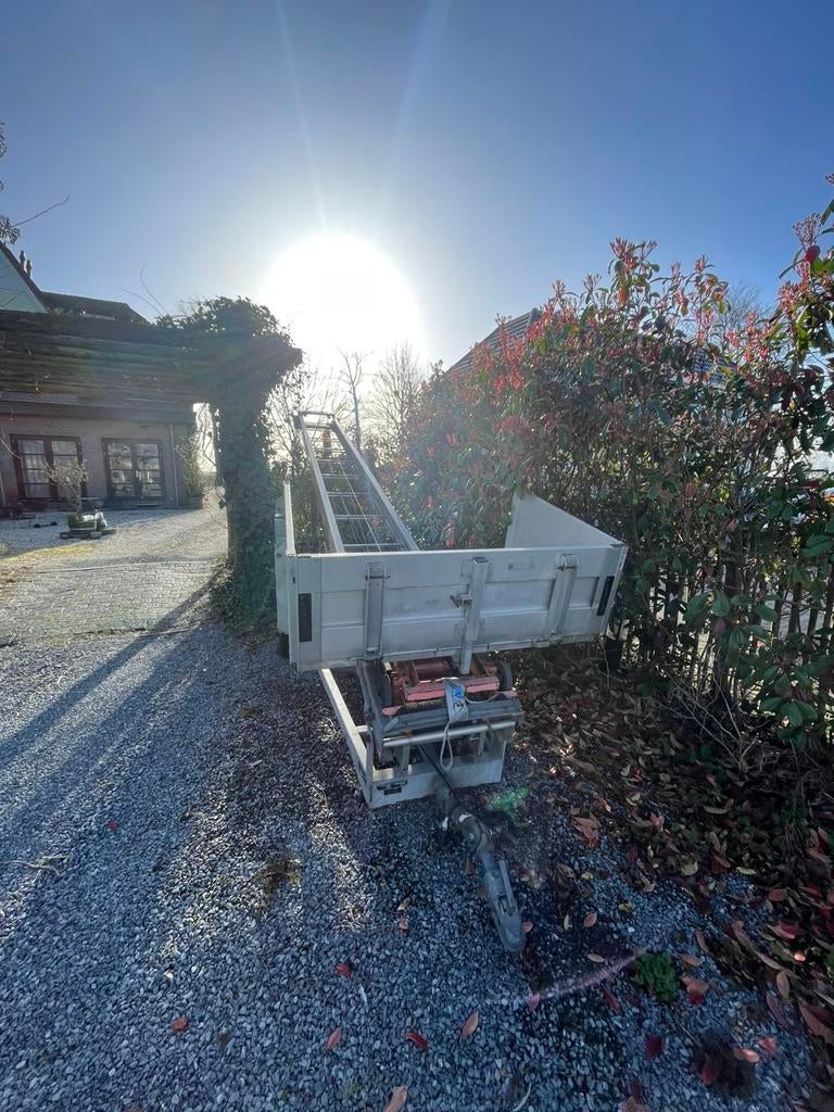 Elektrische verhuislift, Ophalen