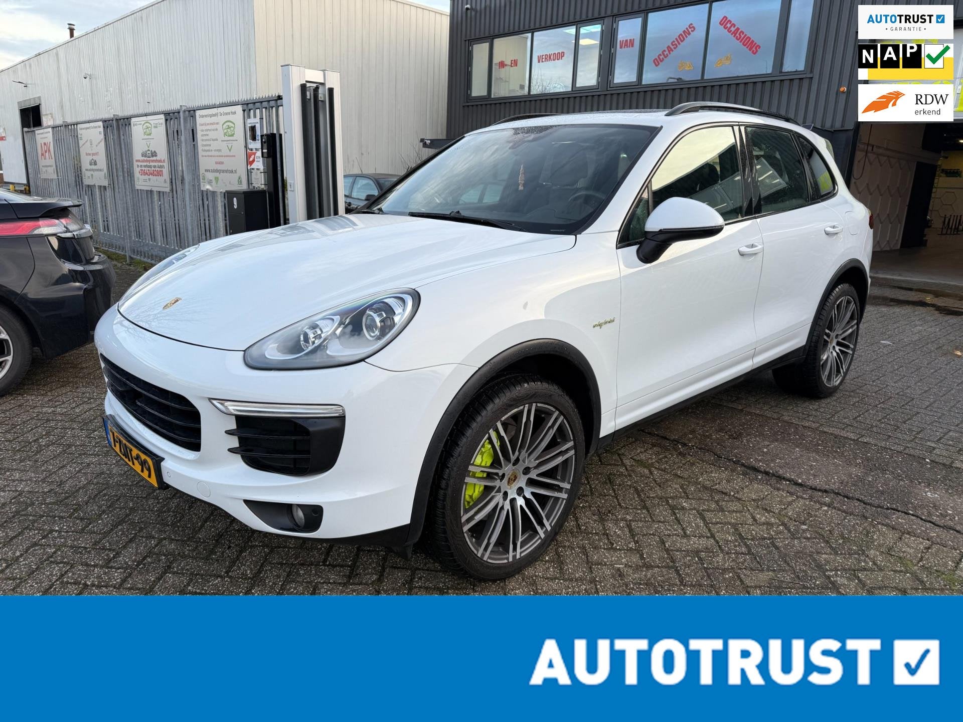 Porsche Cayenne 3.0 S E-Hybrid l PANO l NAVI l Lederen bekle, Auto's, Automaat, Gebruikt, Euro 6, 2995 cc