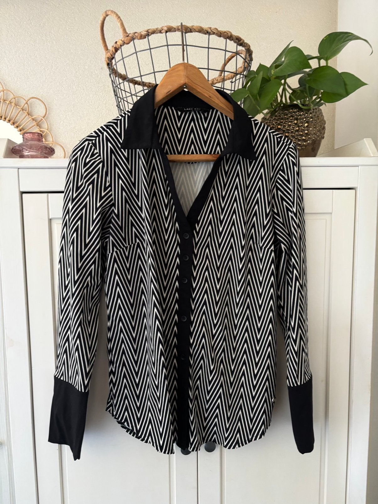 Lady Day travelstof blouse maat L, Ophalen of Verzenden, Zo goed als nieuw, Maat 42/44 (L), Zwart