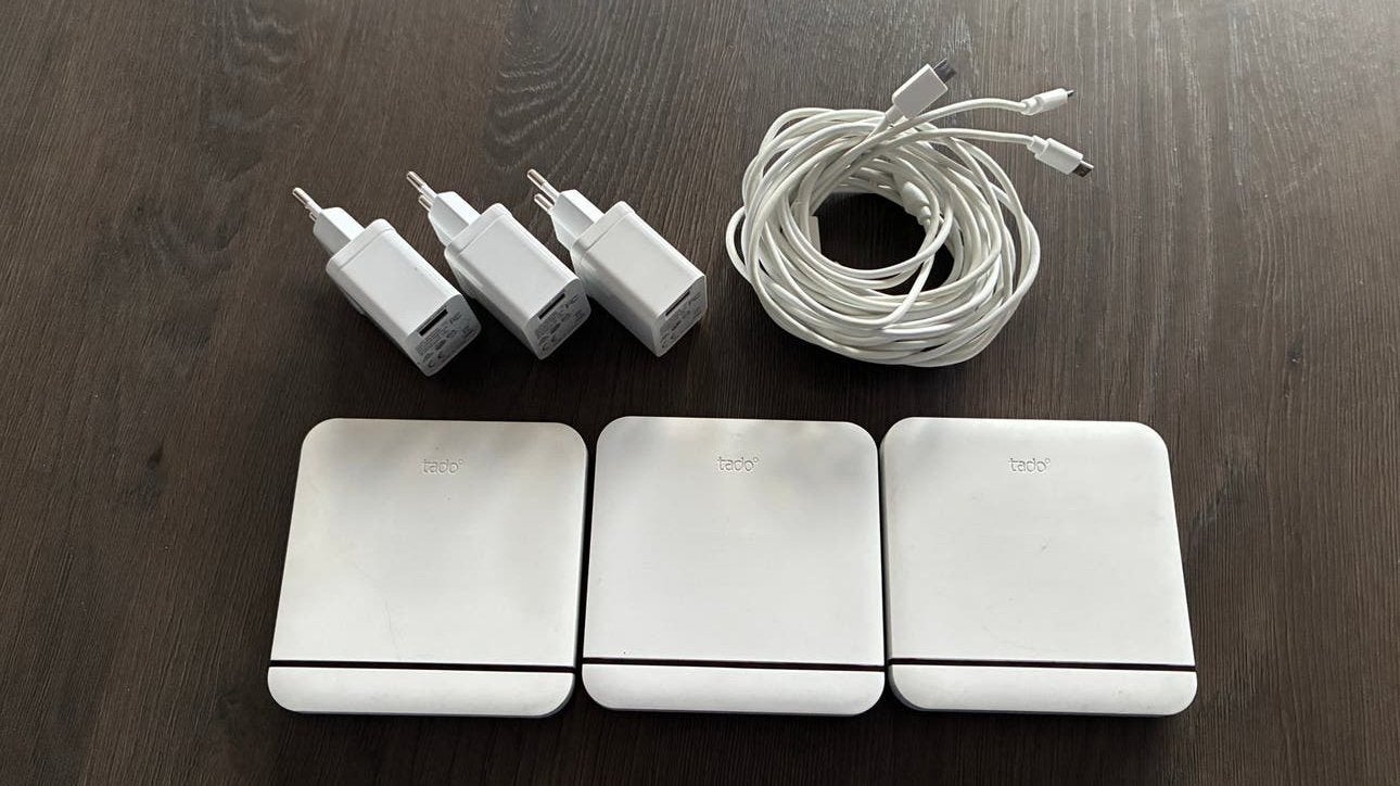 Tado Slimme AC Bediening V3+ (3 stuks) - Zo goed als nieuw, Minder dan 30 cm, Overige typen, Minder dan 60 cm, Ophalen of Verzenden