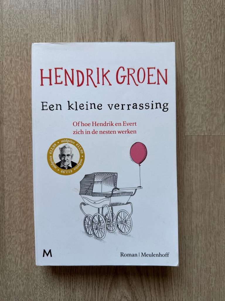 Hendrik Groen - Een kleine verrassing (Roman), Ophalen of Verzenden, Gelezen, Nederland