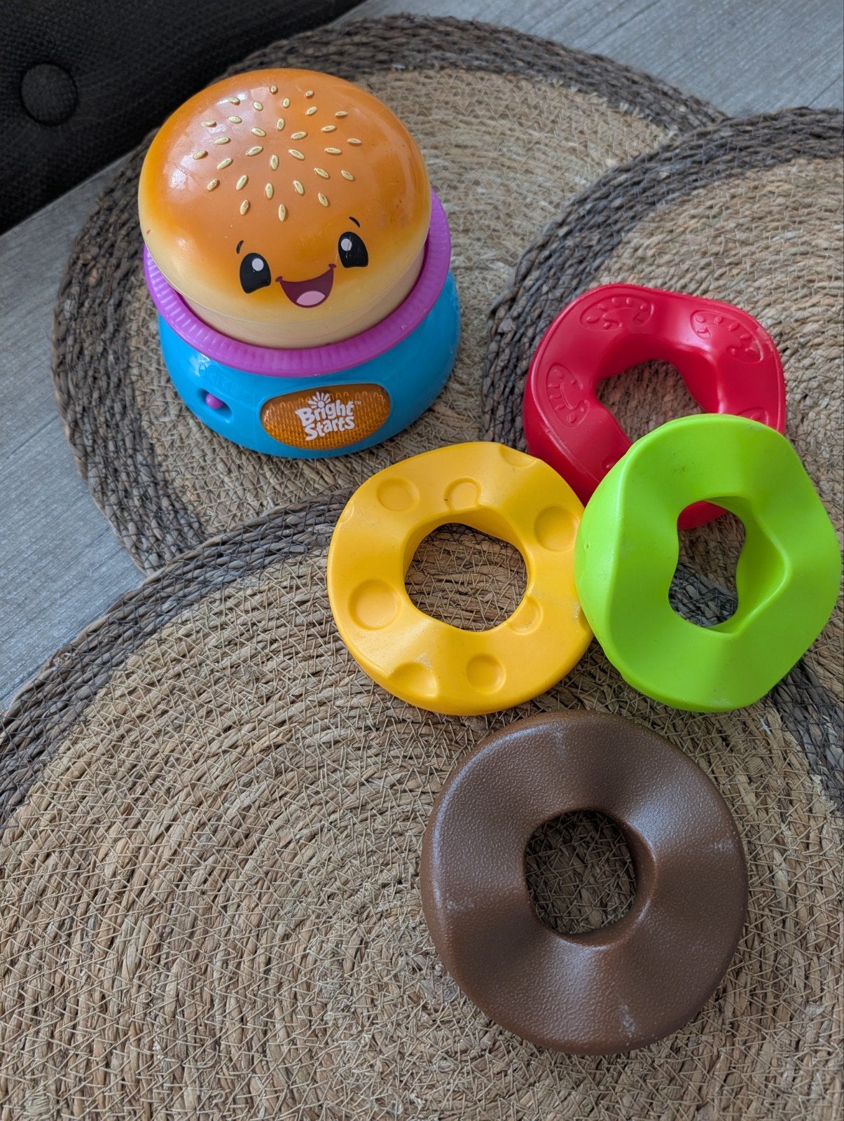 Bright Starts Stapelbare Hamburger Speelgoed, Kinderen en Baby's, Speelgoed | Babyspeelgoed, Ophalen of Verzenden, Zo goed als nieuw