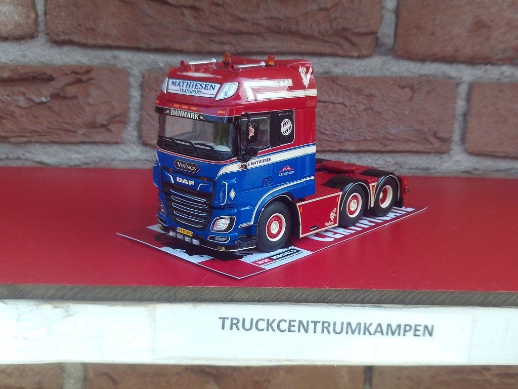 WSI  Daf  XF  Super    Space  Cab  van  Lasse  Mathiesen., Ophalen of Verzenden, Nieuw, Bus of Vrachtwagen, Wsi