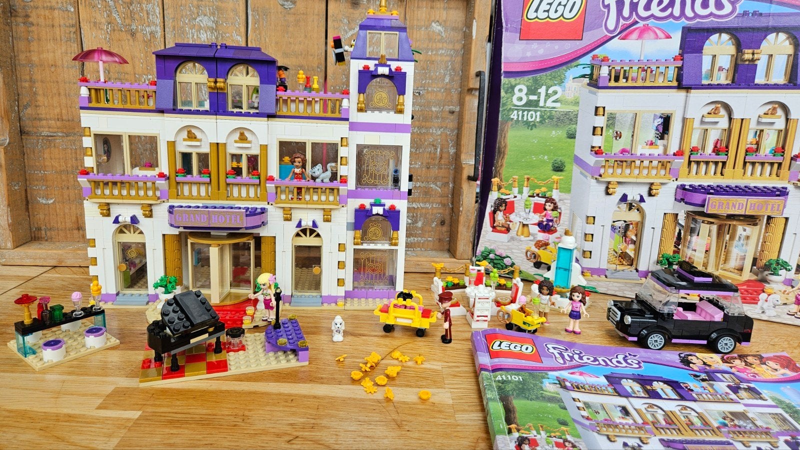 Lego Friends 41101 Heartlake Grandhotel, Gebruikt, Lego, Friends, Ophalen of Verzenden