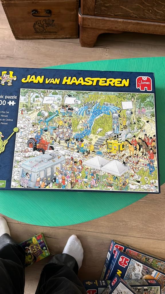 Jan van haasteren filmset, Ophalen of Verzenden, 500 t/m 1500 stukjes, Zo goed als nieuw, Legpuzzel