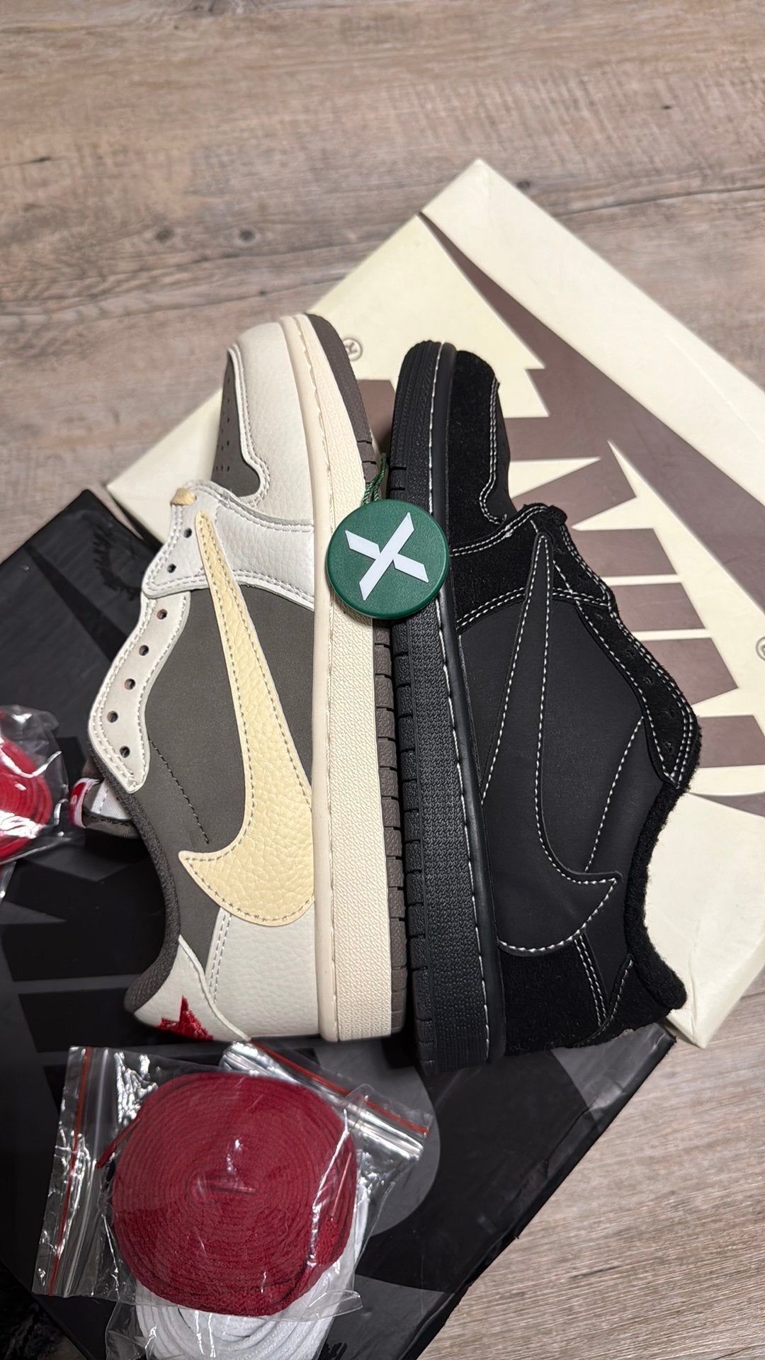 Travis scott schoenen, Dieren en Toebehoren, Verzenden, Zo goed als nieuw
