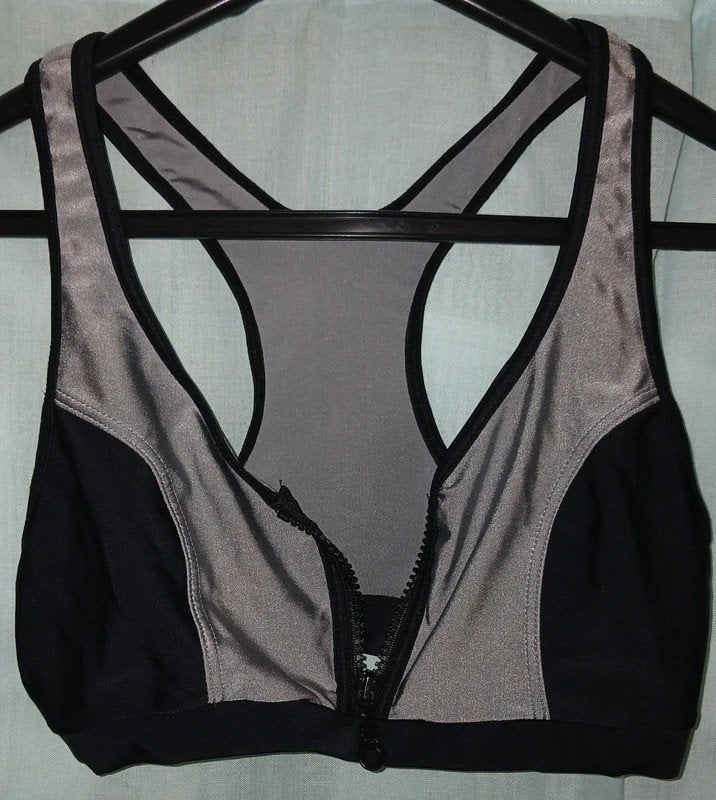 CV Sport Bikini Set met Rits, Zilver, maat D36, Verzenden, Zo goed als nieuw, Bikini, Zilver