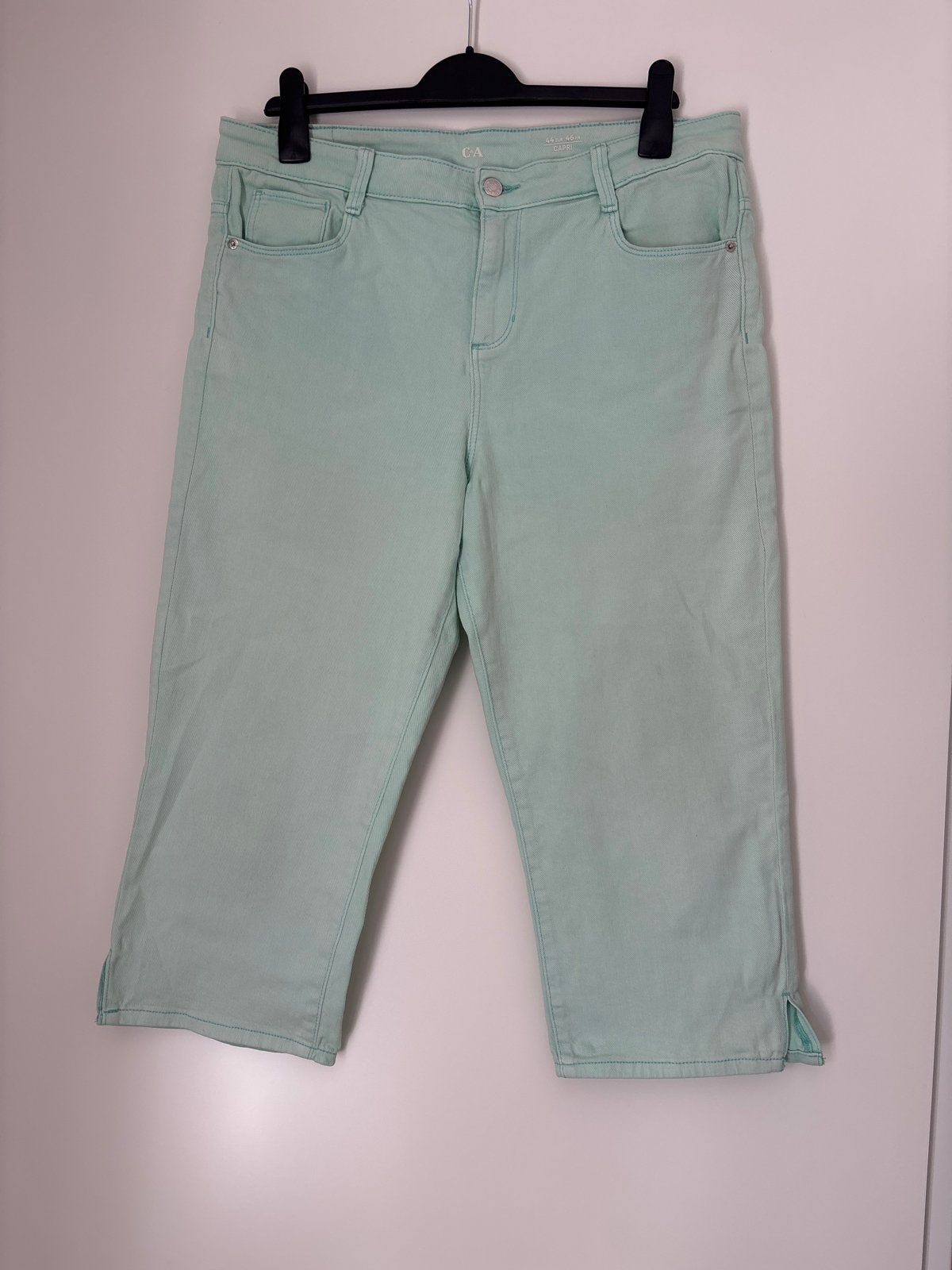 Dames  capri Broek maat  44, Maat 42/44 (L), Ophalen of Verzenden, Driekwart, Gedragen