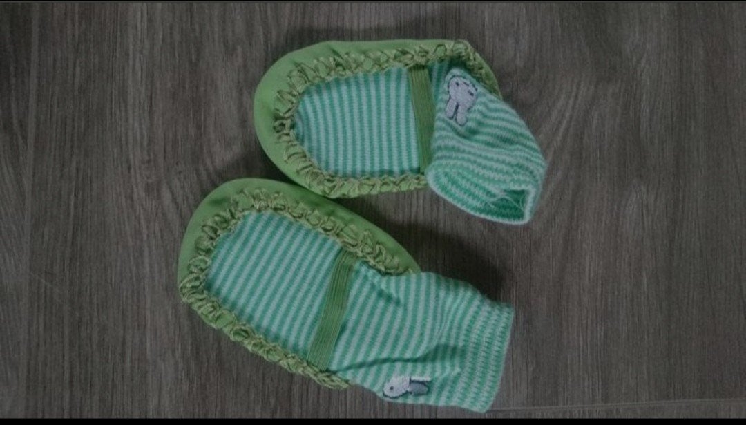 Nijntje slofjes difrax baby groen nooit gebruikt, Slofjes, Jongetje of Meisje, Nieuw, Ophalen of Verzenden