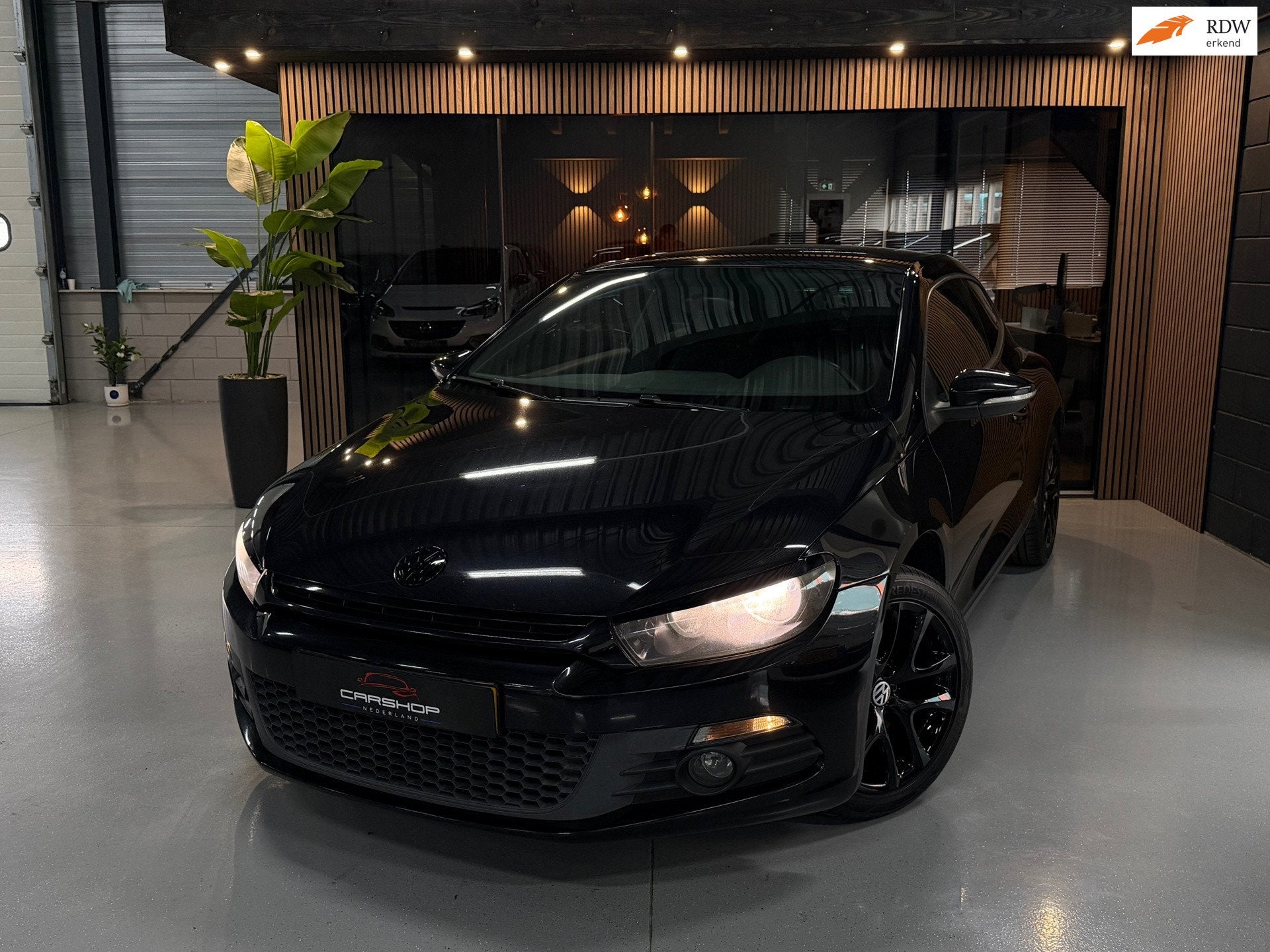 Volkswagen Scirocco 1.4 TSI 160PK Highline CARPLAY/PDC/AIRCO, Auto's, Euro 5, 15 km/l, Gebruikt, Zwart