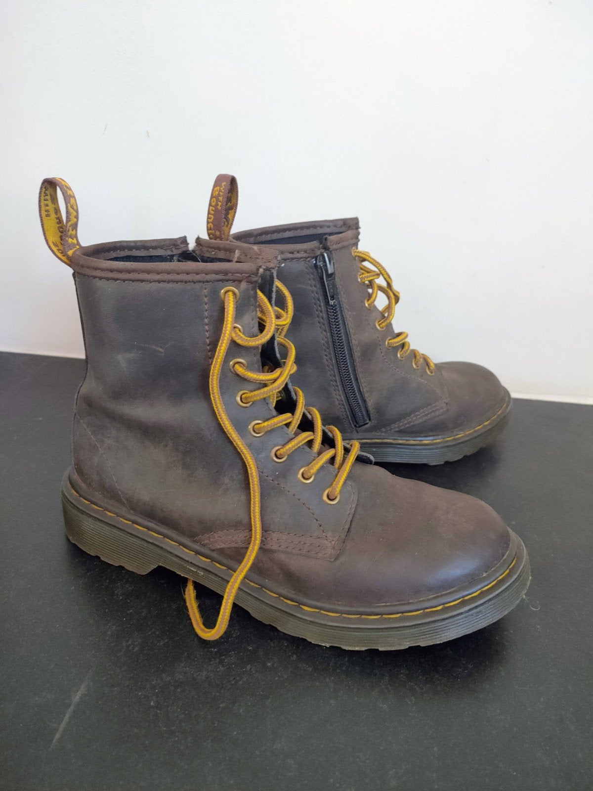 Dr. Martens - Crazy Horse leren veterlaarzen - maat 33, Kinderen en Baby's, Kinderkleding | Schoenen en Sokken, Dr. Martens, Gebruikt