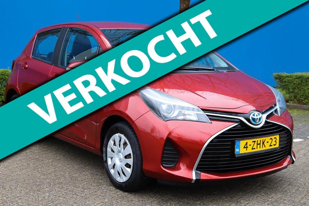 Toyota Yaris 1.5 Hybrid Aspiration, Gebruikt, 4 cilinders, 49 €/maand, Origineel Nederlands