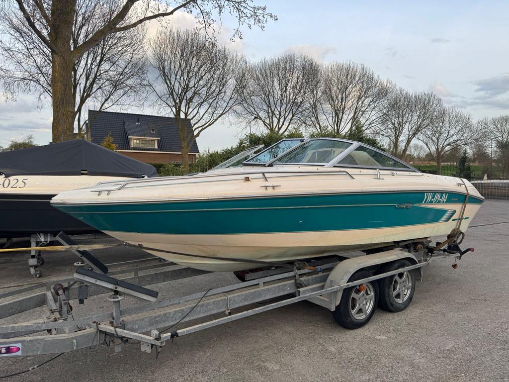 Searay 180 Signature Speedboot met krachtige V8 Mercruiser, Watersport en Boten, Ophalen, Gebruikt, Binnenboordmotor, 200 pk of meer