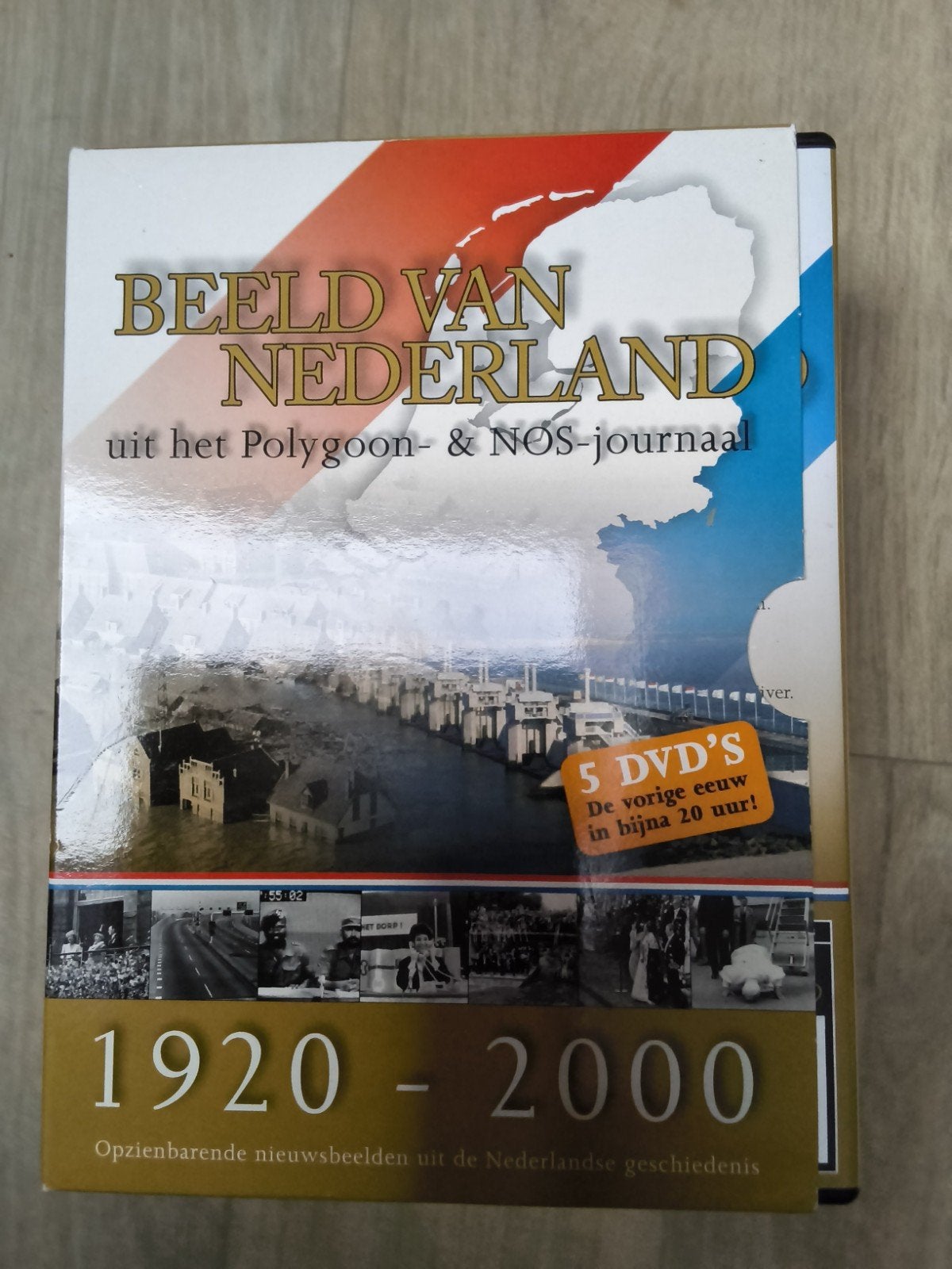 Beeld van Nederland 1920-2000: Polygoon & NOS Journaal, Gebruikt, Alle leeftijden, Nederlands, Politiek of Geschiedenis
