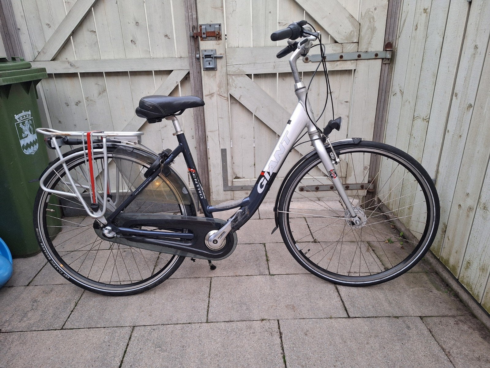 Giant Centro Damesfiets, Ophalen, Gebruikt, Velgrem, (Extra) lage instap