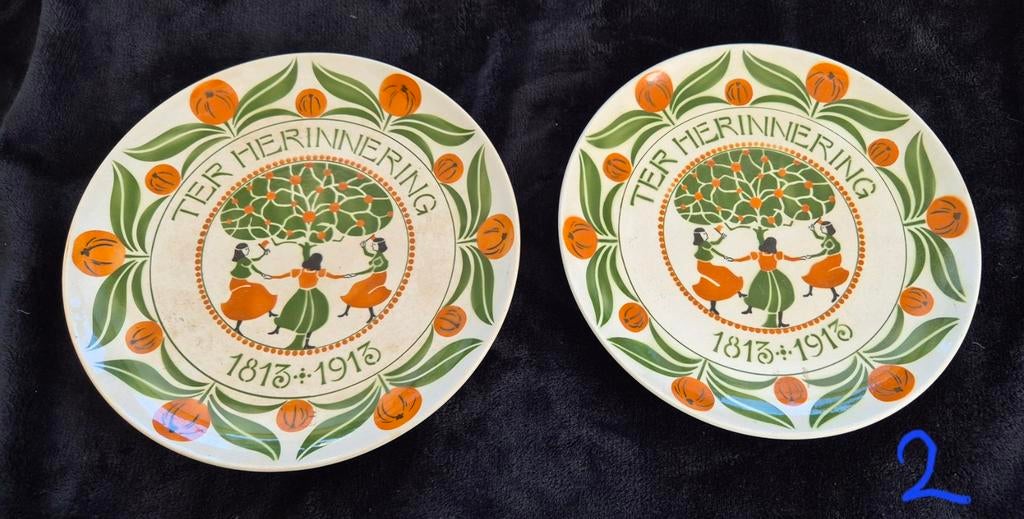 2x ter herinnering  1813-1913 Maastricht gedenkbord Oranje, Ophalen of Verzenden