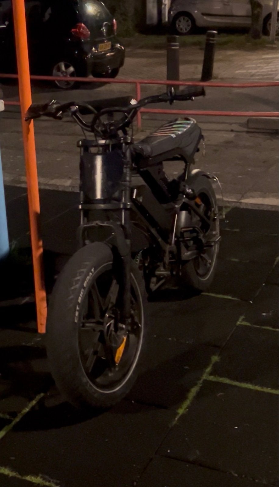 Custom v20, Fietsen en Brommers, Gebruikt, 59 cm of meer, 30 tot 50 km per accu, Ophalen