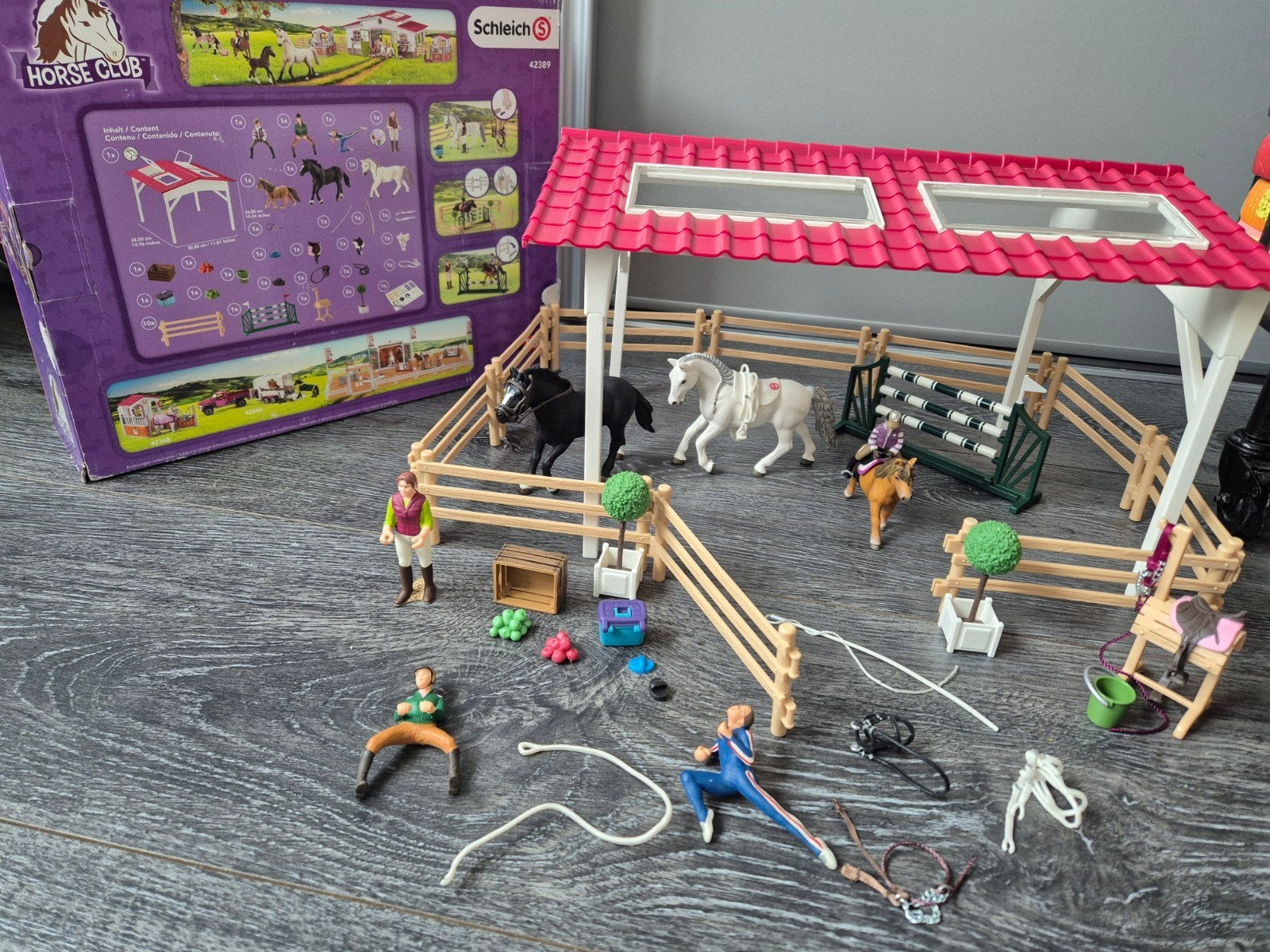 Schleich Horse Club Paardenmanege met accessoires 42389, Kinderen en Baby's, Speelgoed | Actiefiguren, Gebruikt, Ophalen of Verzenden
