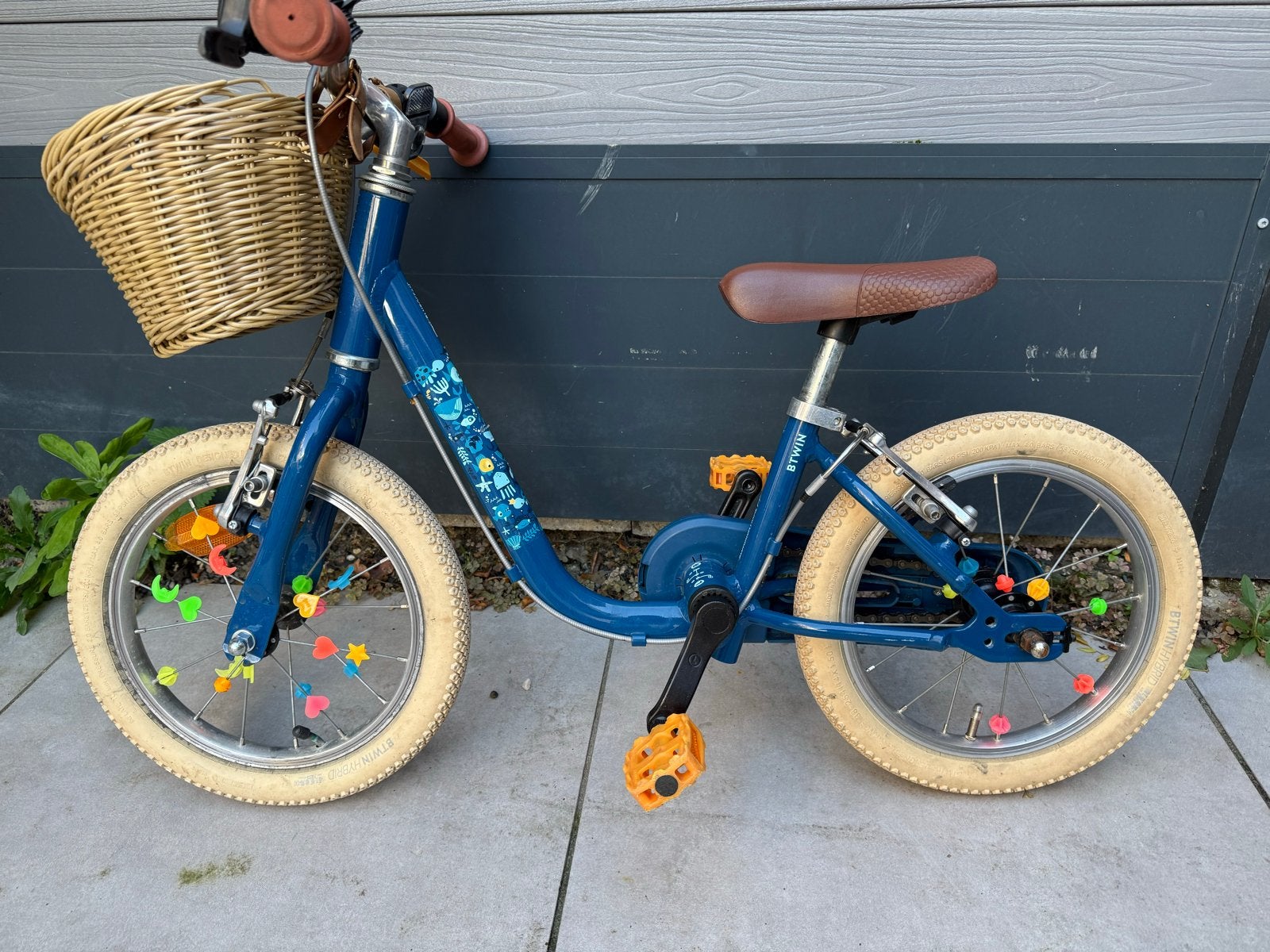 BTwin Declathon kinderfiets 14 inch, Ophalen, Zijwieltjes, Velgrem, Minder dan 16 inch